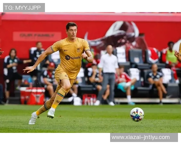 巴萨如何通过财务杠杆实现自救与复兴的艰辛历程